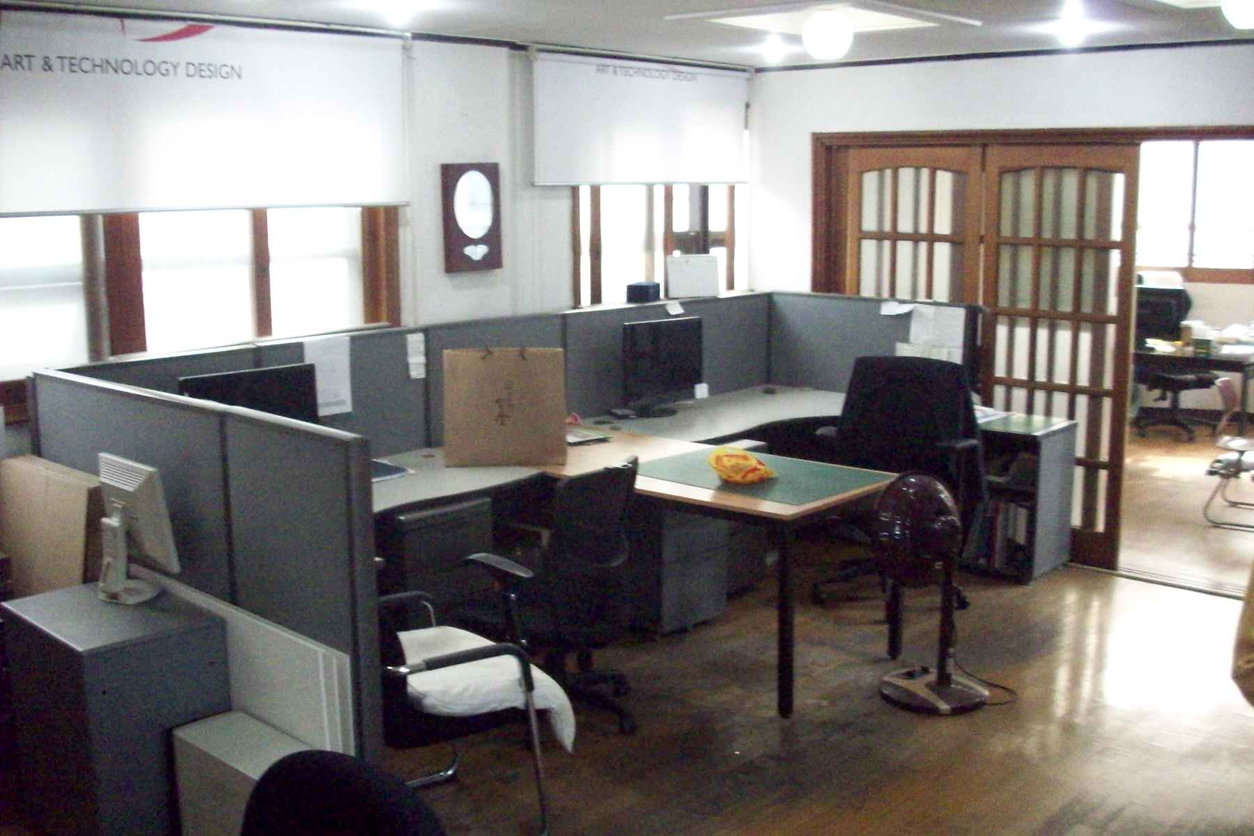 (충무로역인근) 중구 필동 / 넓고 넉넉한 공간,사무실 같이 쓰실 분 구합니다